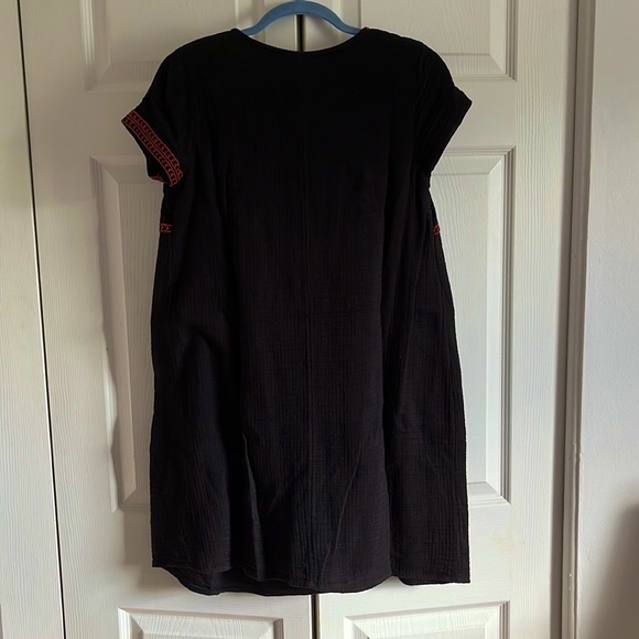 Old Navy Dress - Picture 3 of 4